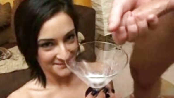 Tempting chick is having her butthole stretched wide