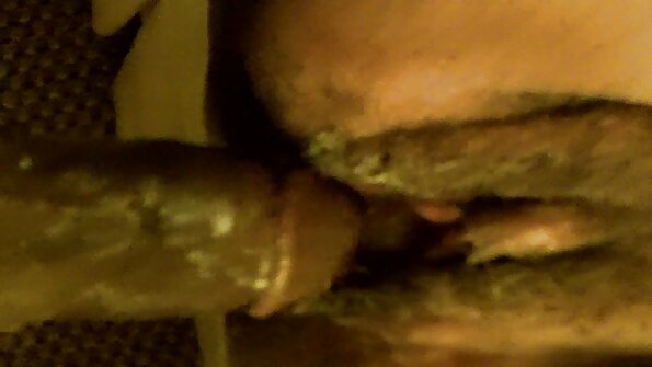 Asian shemale and one dude are having sex in the bedroom